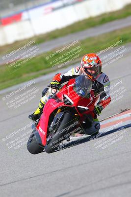 media/Jan-20-2023-Fastrack Riders (Fri) [[f2ad32aba3]]/Level 3/session 4 turn 6/